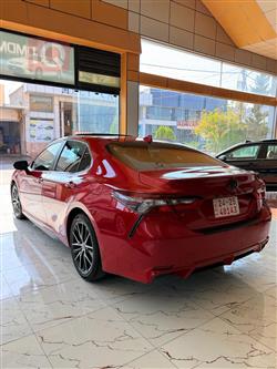 تۆیۆتا کامری